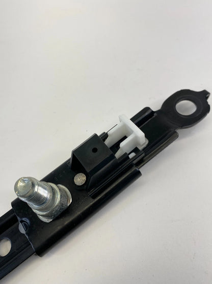 2006-2011 TOYOTA RAV4 FRONT RIGHT SIDE SEAT BELT HEIGHT ADJUSTER E563003 OEM