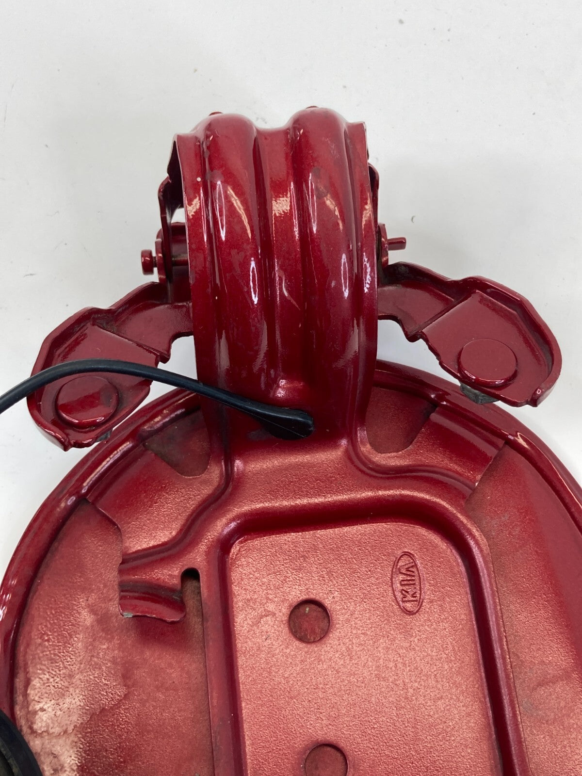 2005 06 07 08 09 2010 Kia Sportage Fuel Filler Tank Gas Door Lid w/ Cap Cover