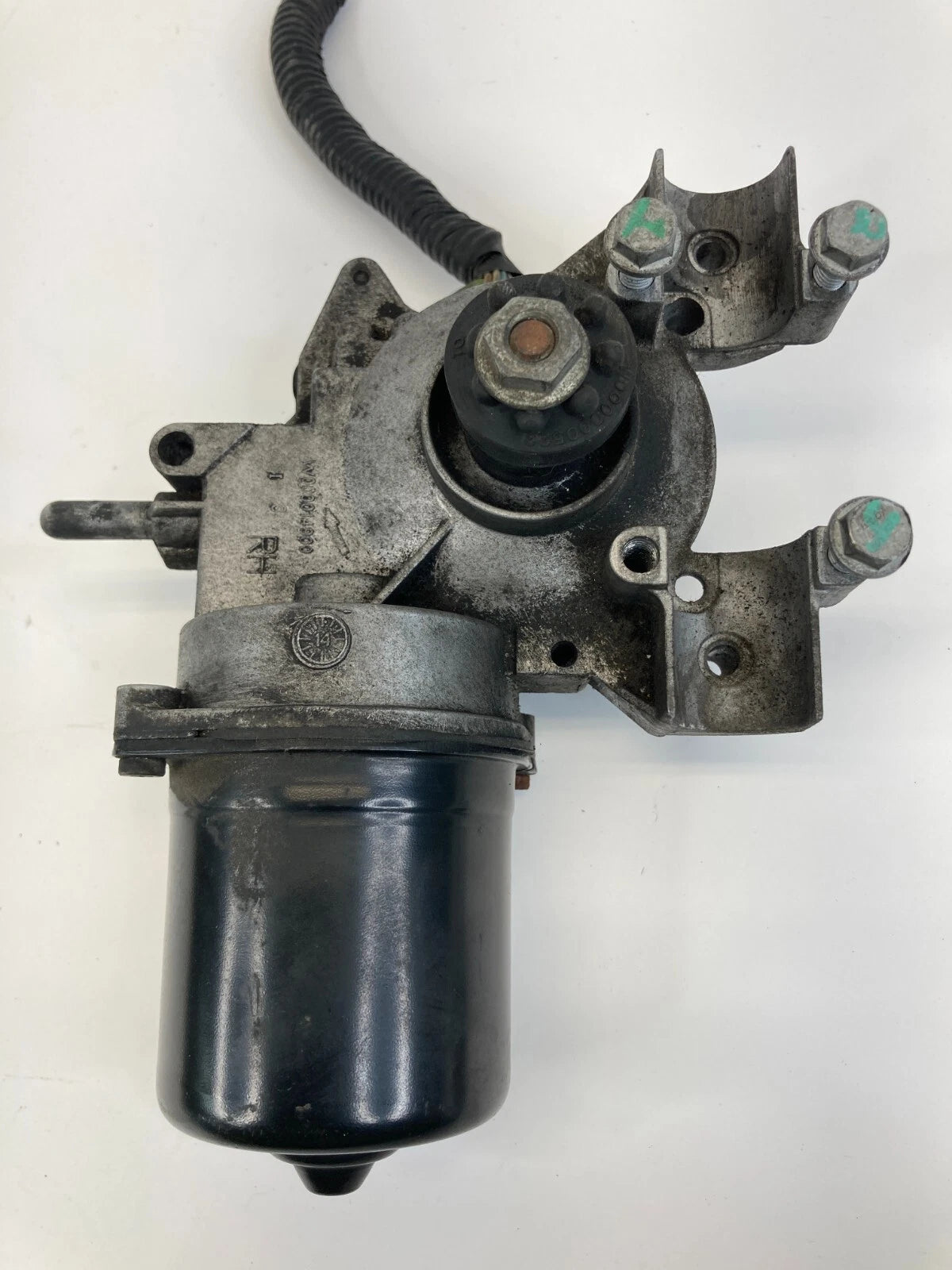 13-15 FORD POLICE INTERCEPTOR UTILITY FRONT WINDSHIELD WIPER MOTOR W000016272