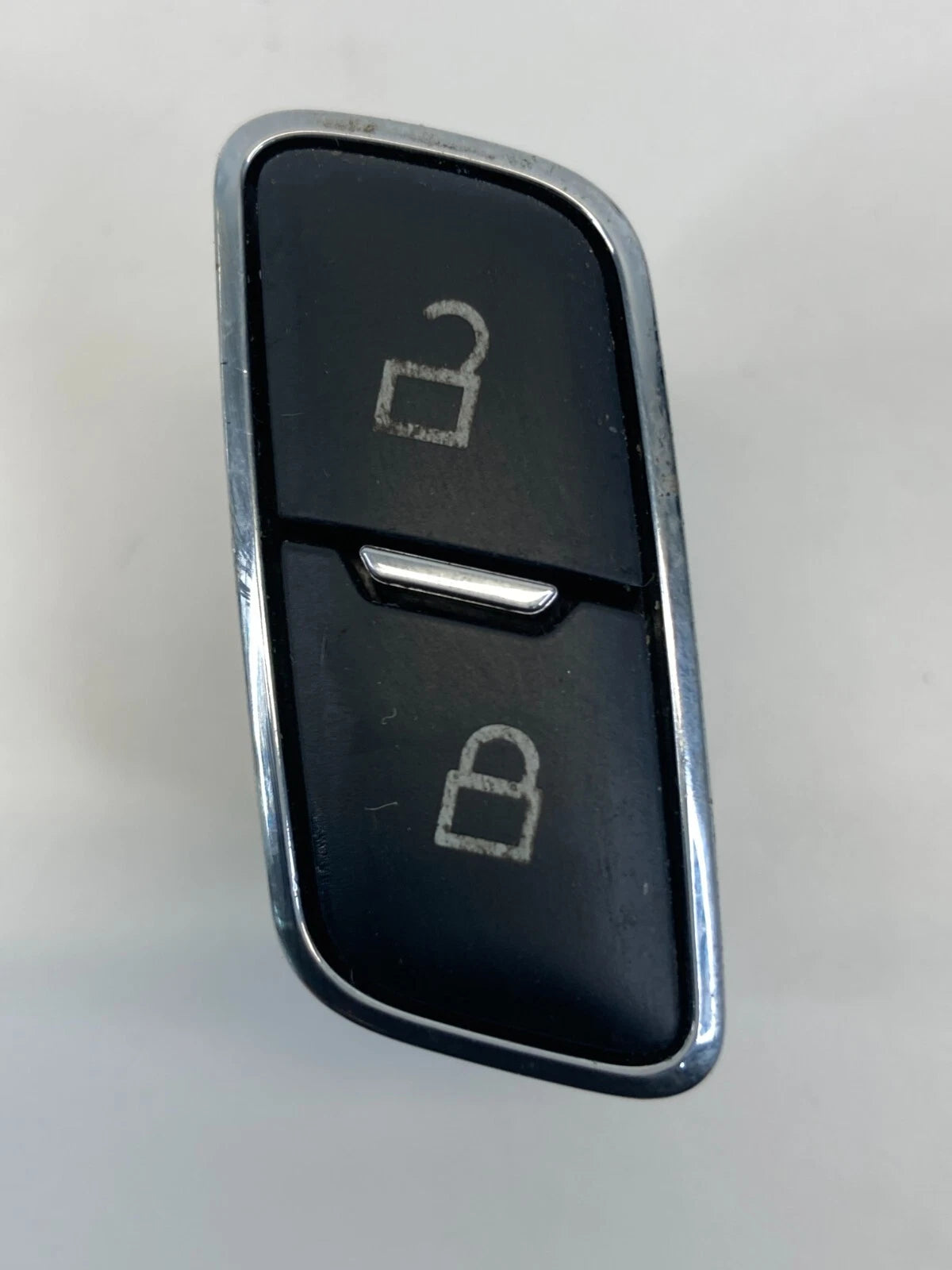 2013-2023 FORD EXPLORER POLICE INTERCEPTOR FRONT RIGHT DOOR LOCK CONTROL SWITCH