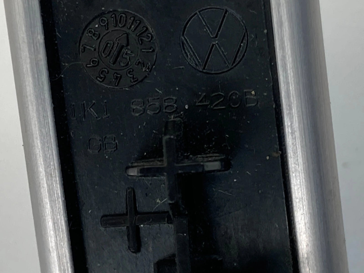 06-09 Volkswagen GTI Dash Instrument Center Panel Molding Trim Bezel 1K1858420B