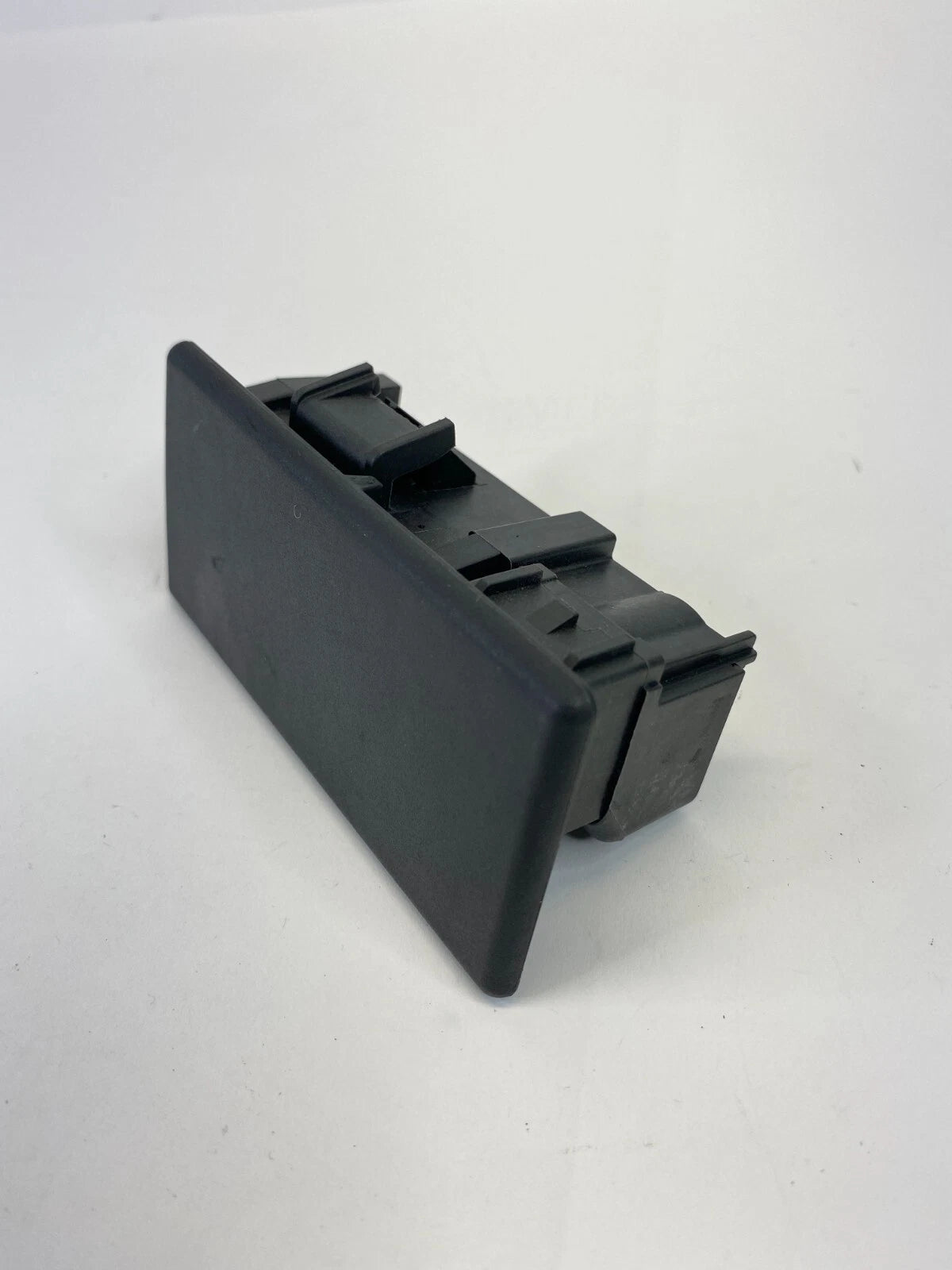 2011-2014 DODGE AVENGER GLOVE BOX STORAGE COMPARTMENT LATCH LOCK HANDLE OEM