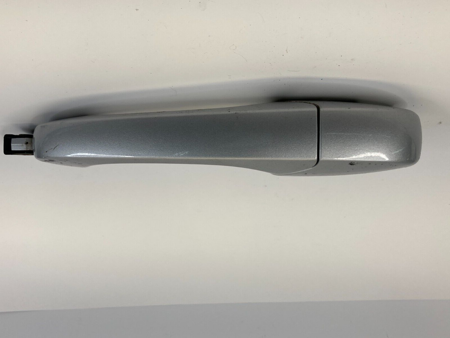 2009-2014 Volkswagen Routan Rear Left Side Exterior Otside Door Handle OEM