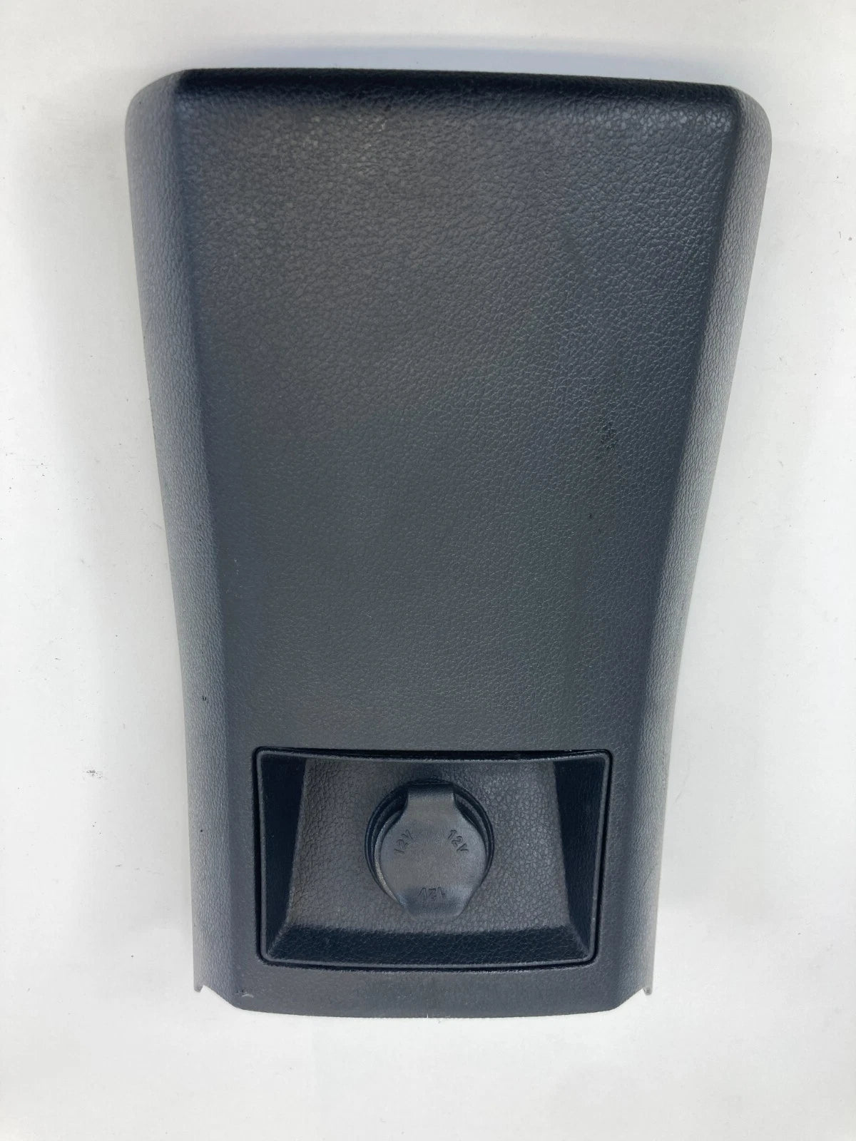 2011-2016 CHEVY CRUZE BACK CENTER CONSOLE PANEL COVER TRIM W/ POWER OUTLET OEM