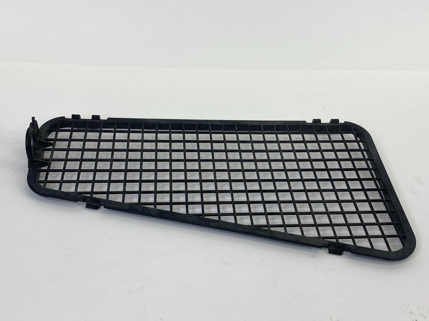 2009-2016 AUDI A4 QUATTRO AIR DUCT GRILLE INLET COVER TRIM 8K1-819-408-A OEM