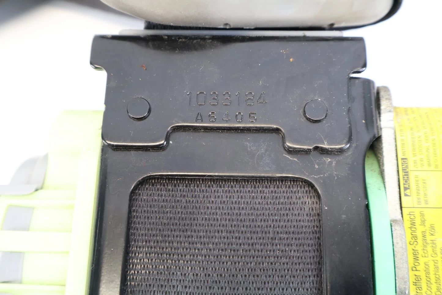 2007-2012 TOYOTA YARIS SEDAN FRONT RIGHT PASSENGER SEAT BELT RETRACTOR 1033184