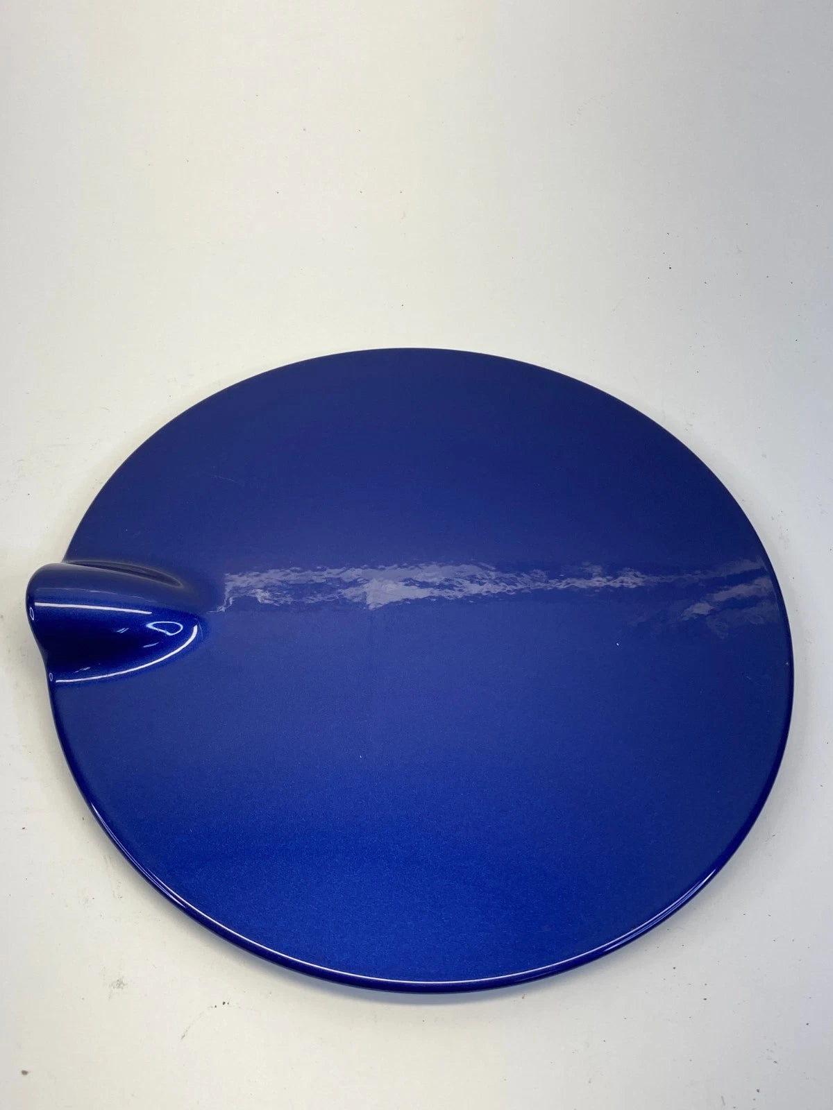 2012-2018 FORD FOCUS REAR FUEL FILLER DOOR GAS TANK COVER LID PNL BLUE OEM K6J5A