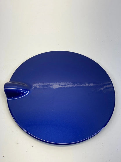 2012-2018 FORD FOCUS REAR FUEL FILLER DOOR GAS TANK COVER LID PNL BLUE OEM K6J5A
