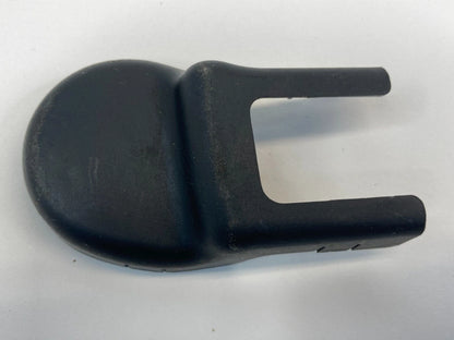 2011-2016 HYUNDAI ELANTRA FRONT LEFT SIDE OUTER TRACK END COVER TRIM CAP OEM