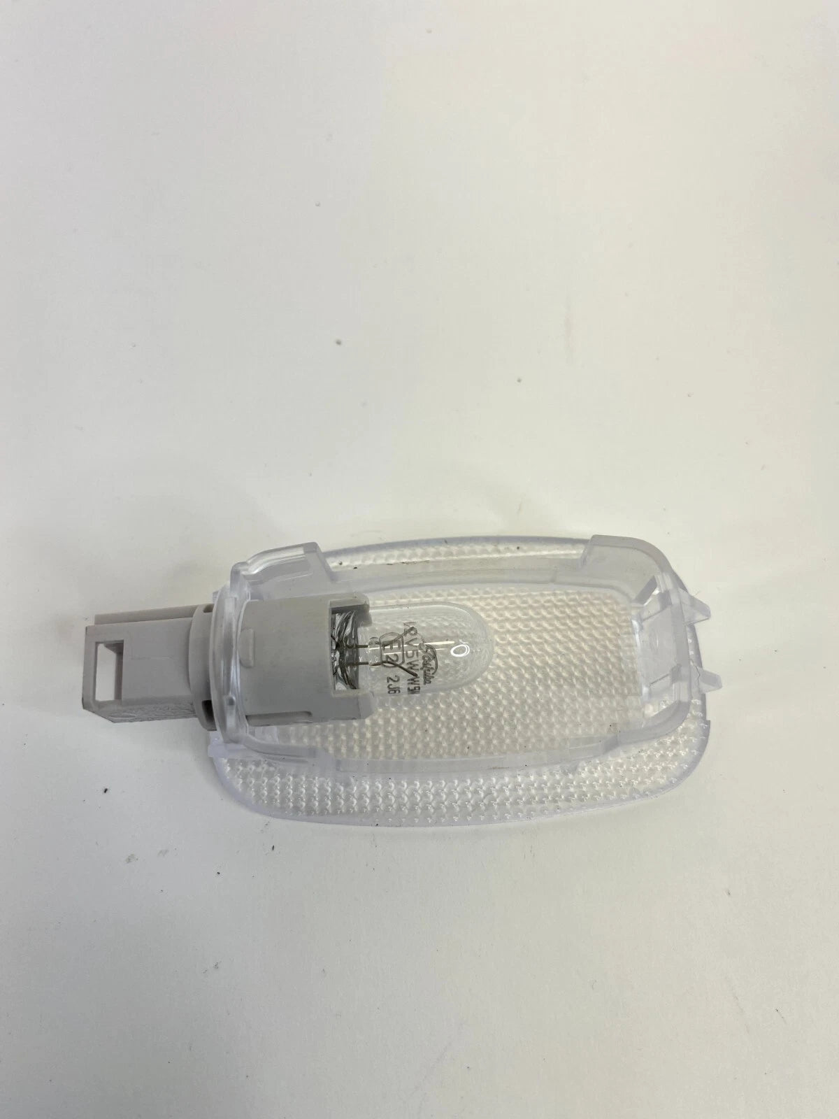 12-16 MERCEDES-BENZ E350 INTERIOR INNER COURTESY LIGHT LAMP ASSY A2118250382 OEM