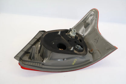 2007-2012 TOYOTA YARIS SEDAN LEFT DRIVER TAILLIGHT TAIL LIGHT LAMP HALOGEN