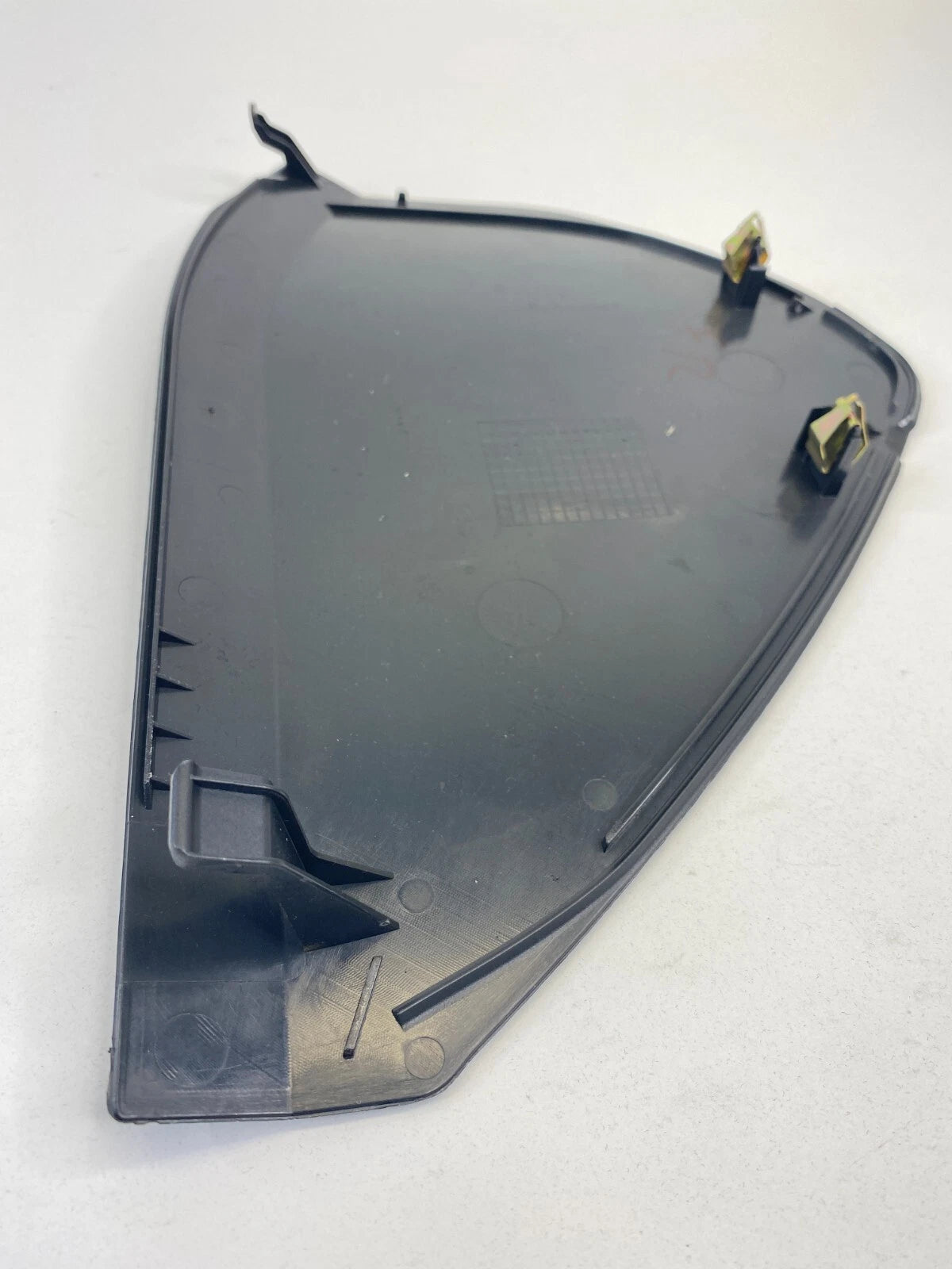 2003-2009 MERCEDES-BENZ E320 BLACK RIGHT PASSENGER DASH BEZEL END CAP 2116800478