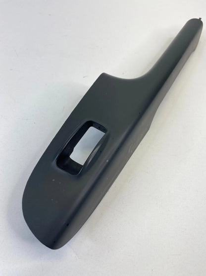 06-11 KIA RIO RIO5 REAR RIGHT PASSENGER DOOR WINDOW SWITCH BEZEL 83720-1G010 OEM