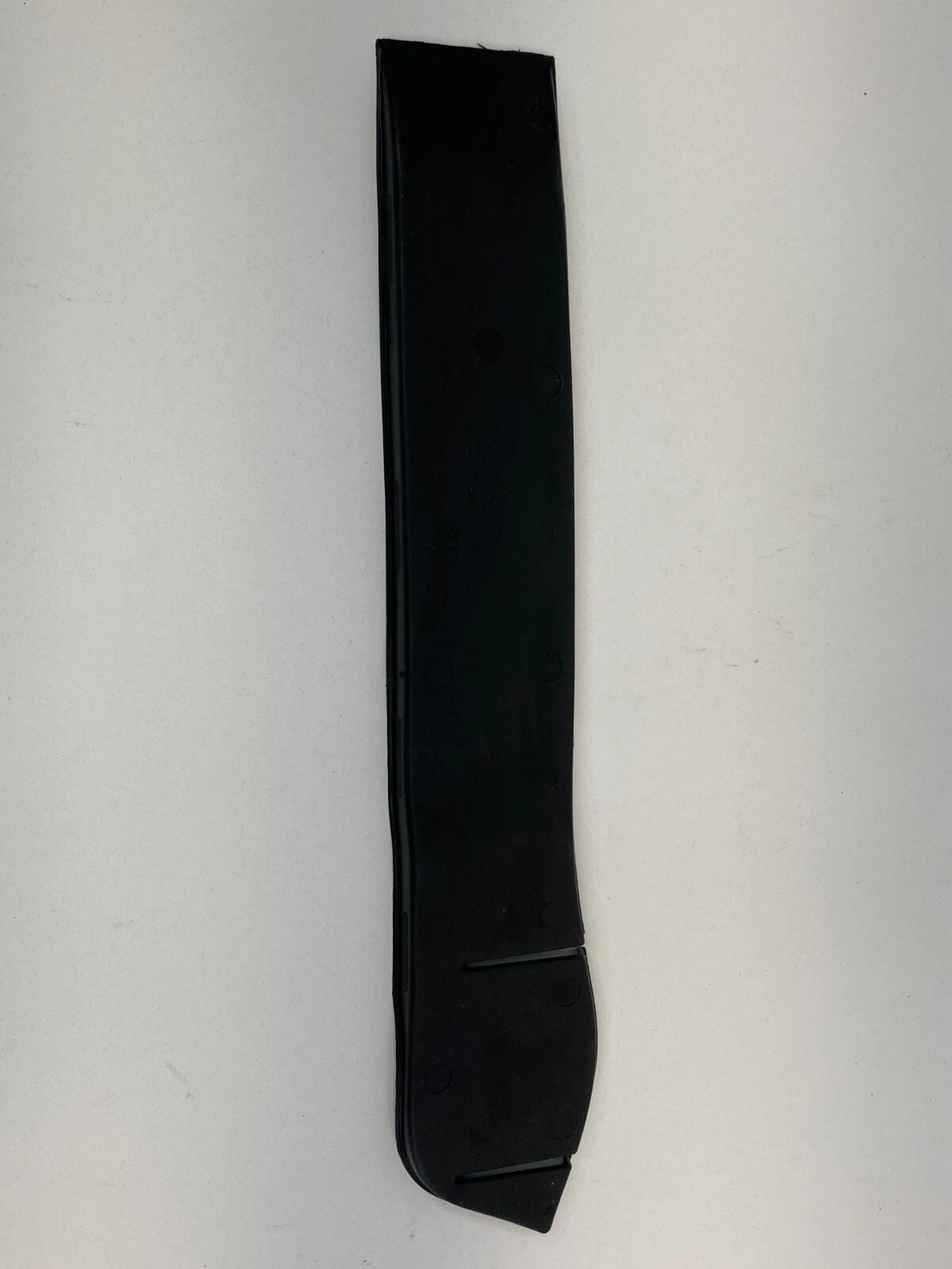 2006-2011 MERCEDES-BENZ ML350 FRONT LEFT RUBBER DOOR POCKET MAT 1647270145 OEM