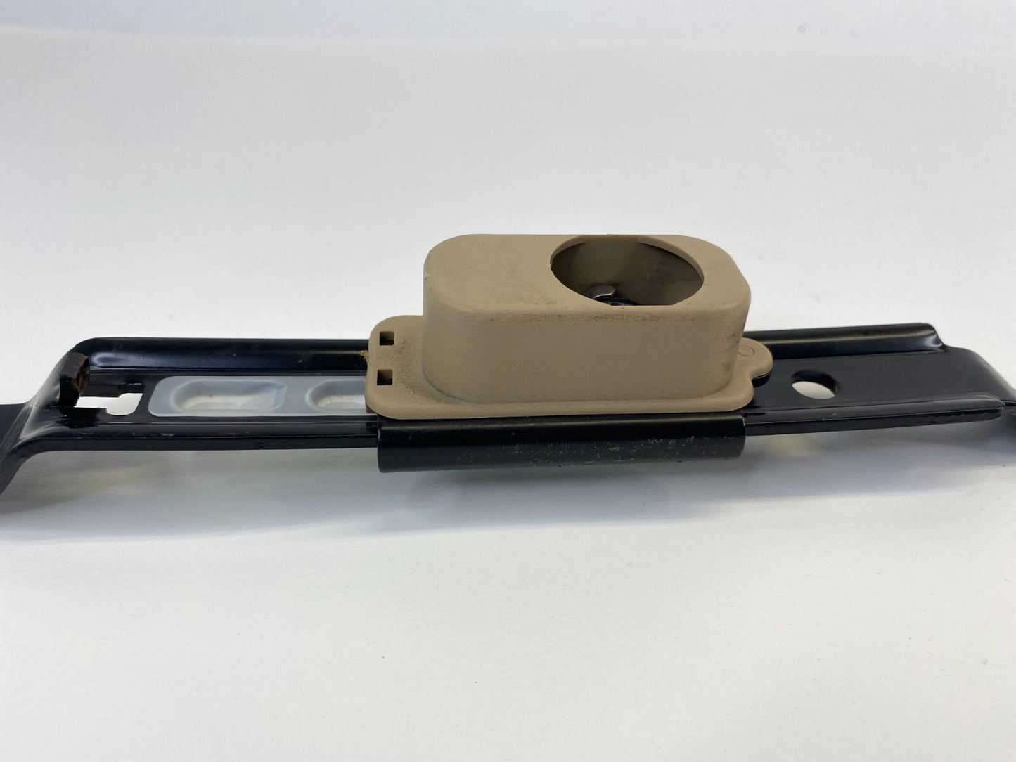 2003-2008 SUBARU FORESTER FRONT LEFT DRIVER SEAT BELT SEATBELT HEIGHT ADJUST OEM