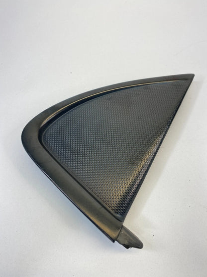 2001-2006 SEBRING SEDAN REAR RIGHT BACK DOOR EXTERIOR TRIM CORNER 04805338AB OEM