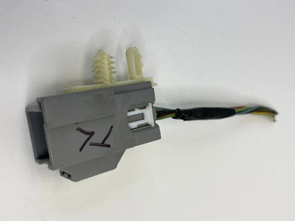 2011-2019 FORD EXPLORER REAR LEFT TAIL LIGHT WIRING HARNESS CONNECTOR OEM