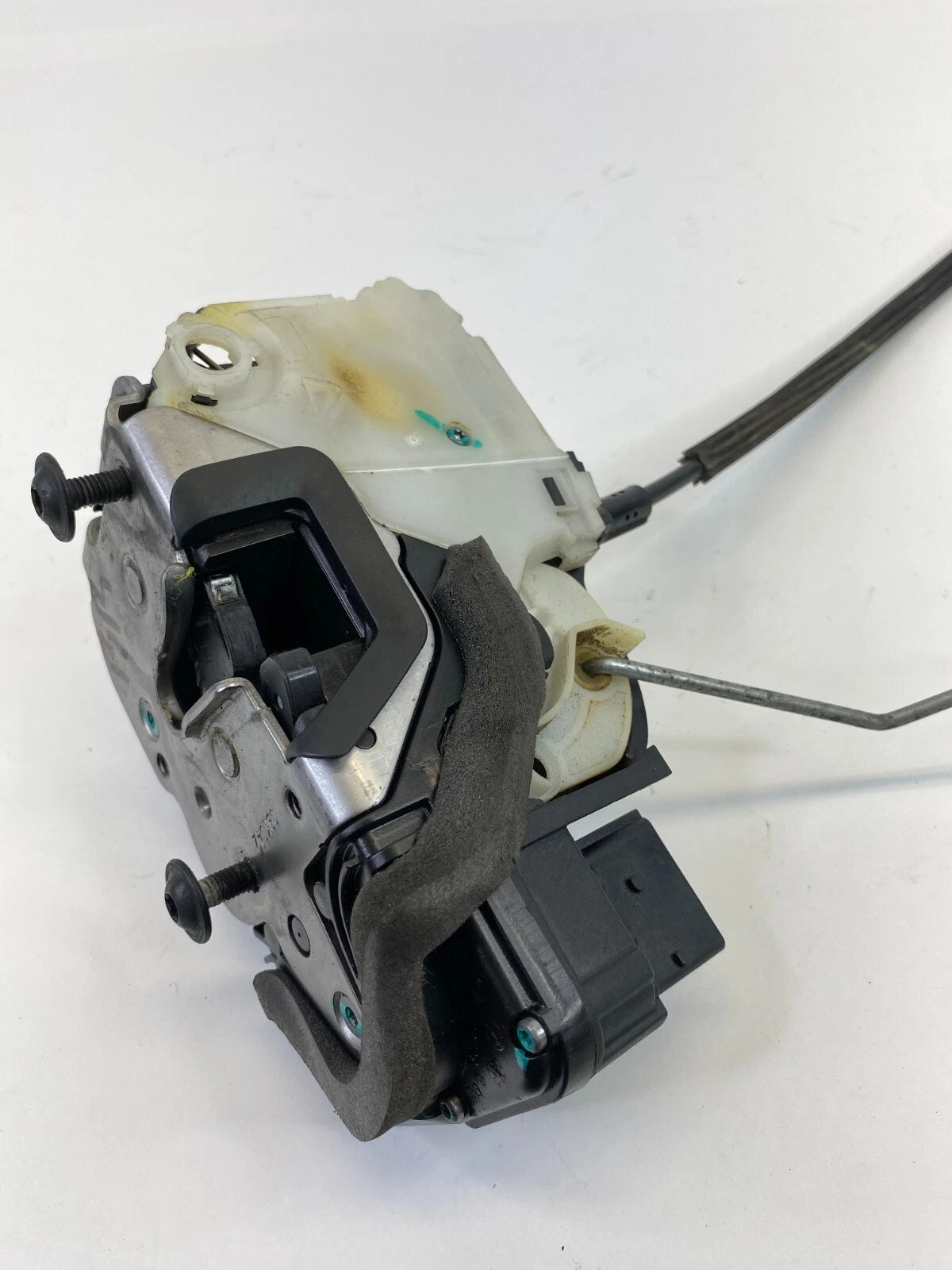 10-15 CHEVROLET EQUINOX REAR RIGHT DOOR LOCK LATCH RELEASE ACTUATOR 13503784 OEM