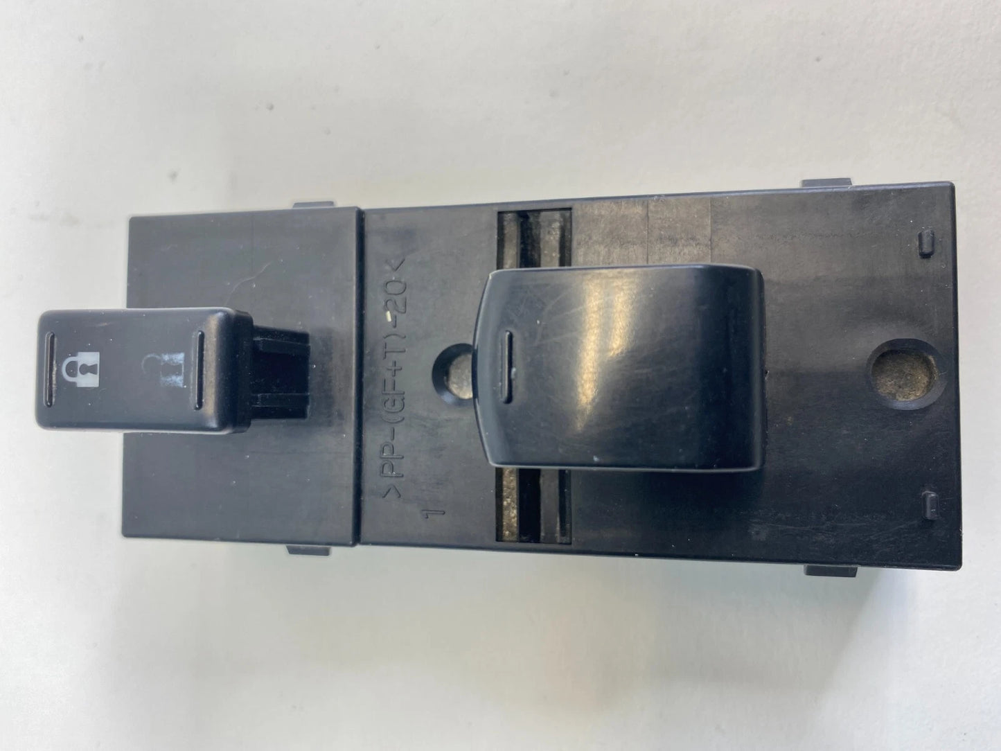 2008-2013 NISSAN ROGUE FRONT RIGHT DOOR POWER WINDOW & LOCK CONTROL SWITCH OEM