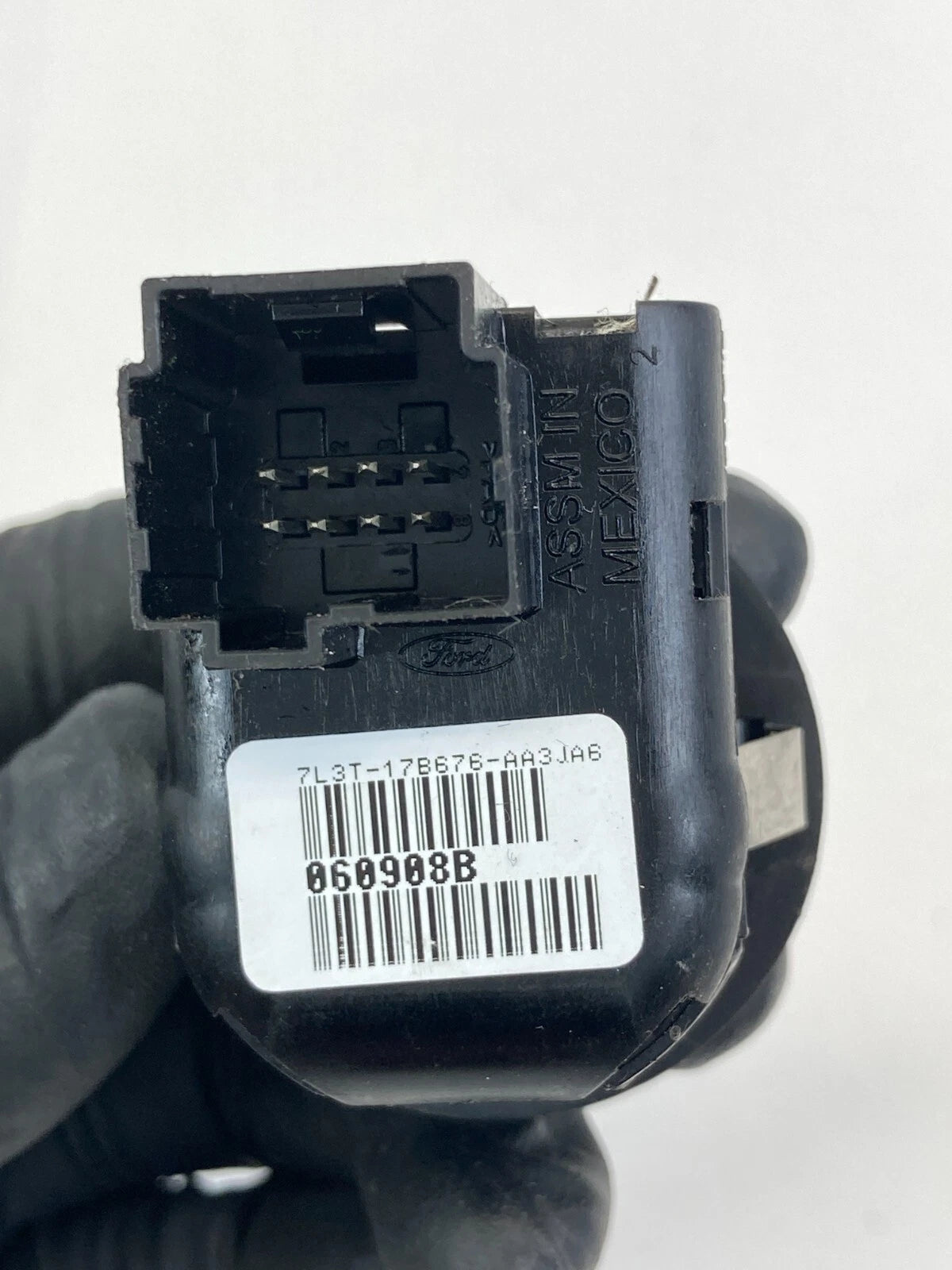 2006-2012 FORD FUSION FRONT LEFT DOOR POWER MIRROR SWITCH 7L3T17B676AA3JA6 OEM