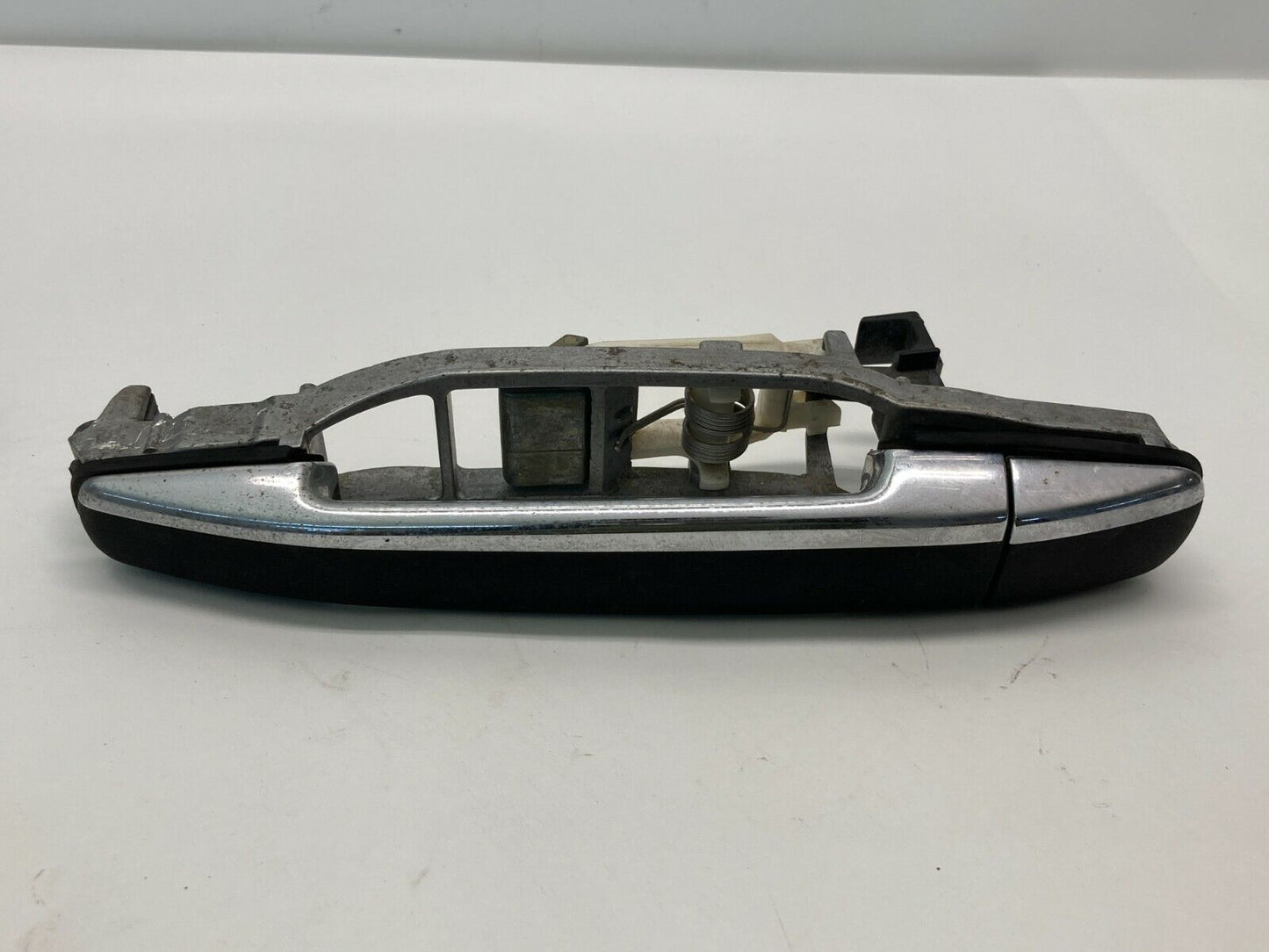 1994-1997 Mercedes-Benz C 280 Rear Left Exterior Door Handle Assembly OEM