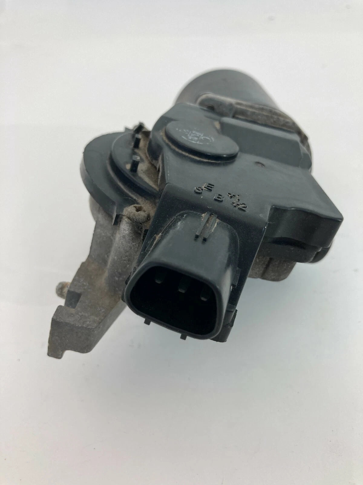 2003 2004 2005 2006 MAZDA6 MAZDA 6 FRONT WINDSHIELD WIPER MOTOR 159200-6700 OEM