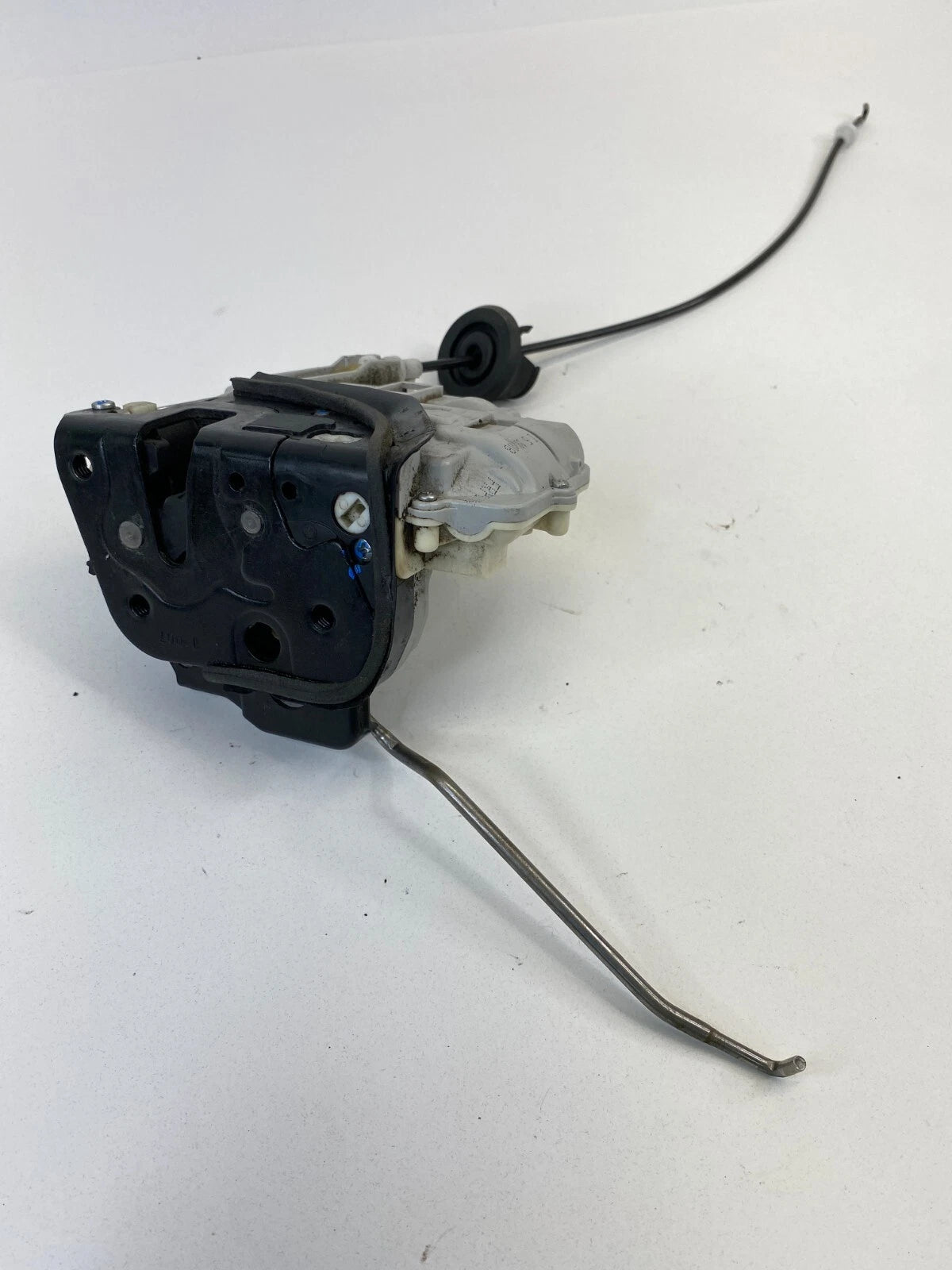 2003-2009 AUDI A4 FRONT RIGHT DOOR LOCK LATCH RELEASE ACTUATOR 8E1-837-016AB OEM