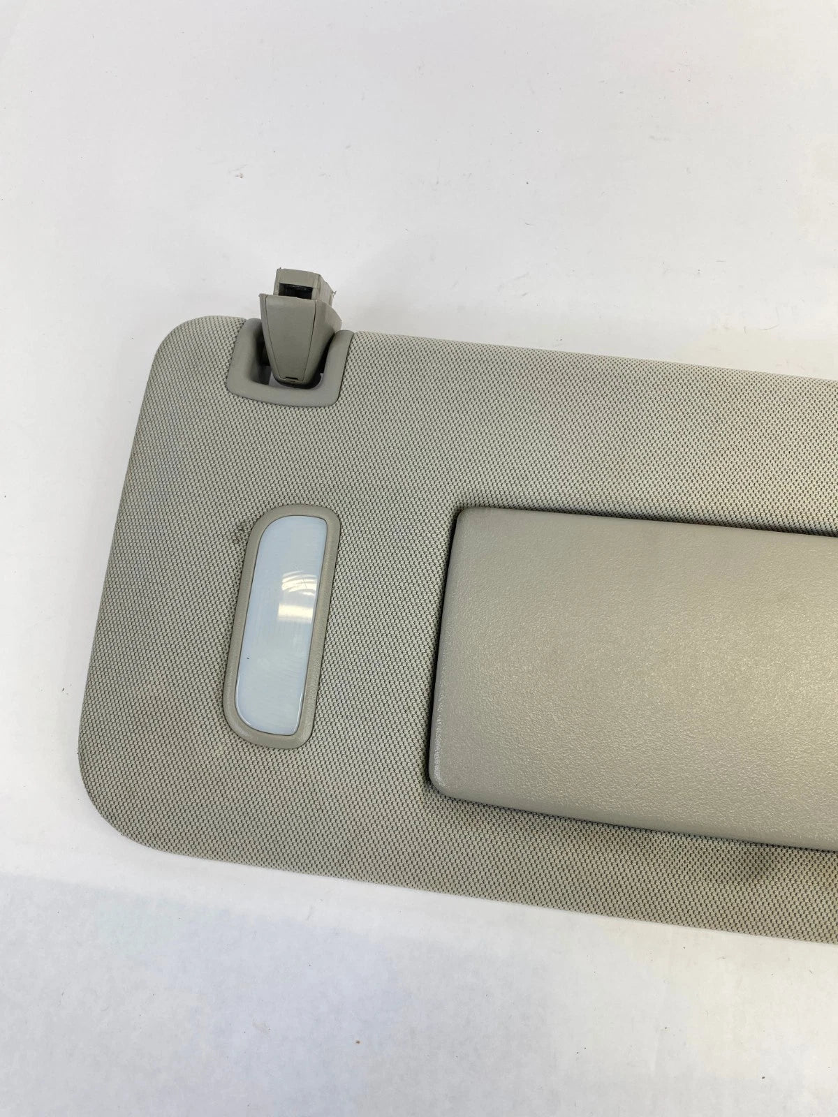 2010-2017 CHEVROLET EQUINOX SUN VISOR ILLUMINATE MIRROR PASSENGER RH OEM FACTORY