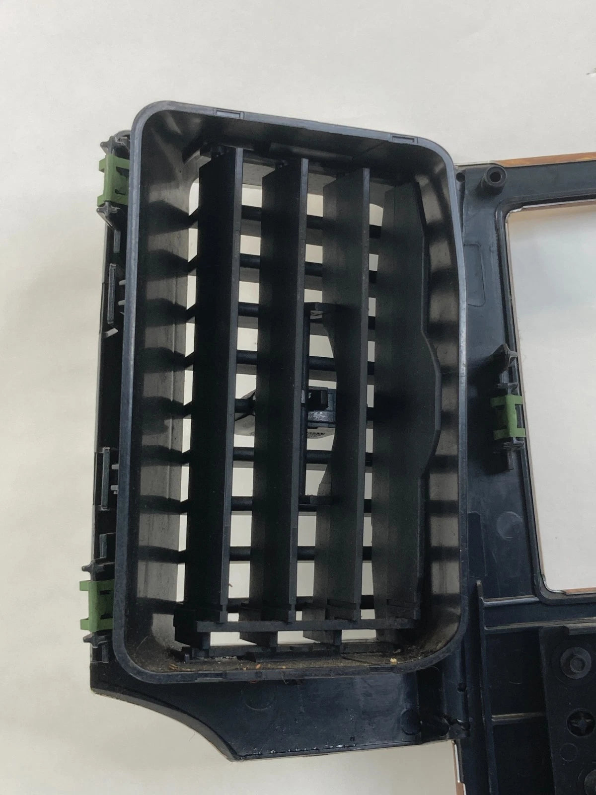 2008-2010 JEEP GRAND CHEROKEE DASH RADIO FACEPLATE BEZEL W/ CLIMATE CONTROL