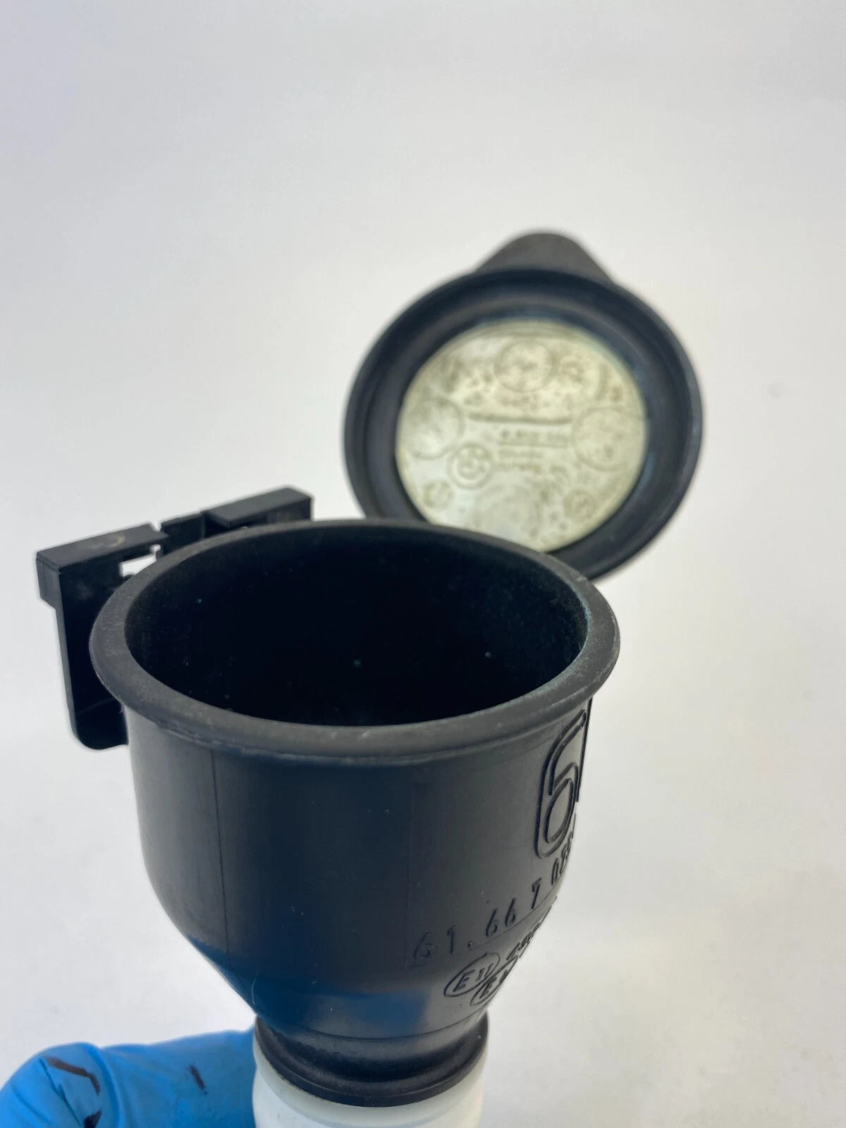 2007-2013 BMW 328I BASE SEDAN WIPER WASHER FLUID RESERVOIR WATER TANK BOTTLE CAP