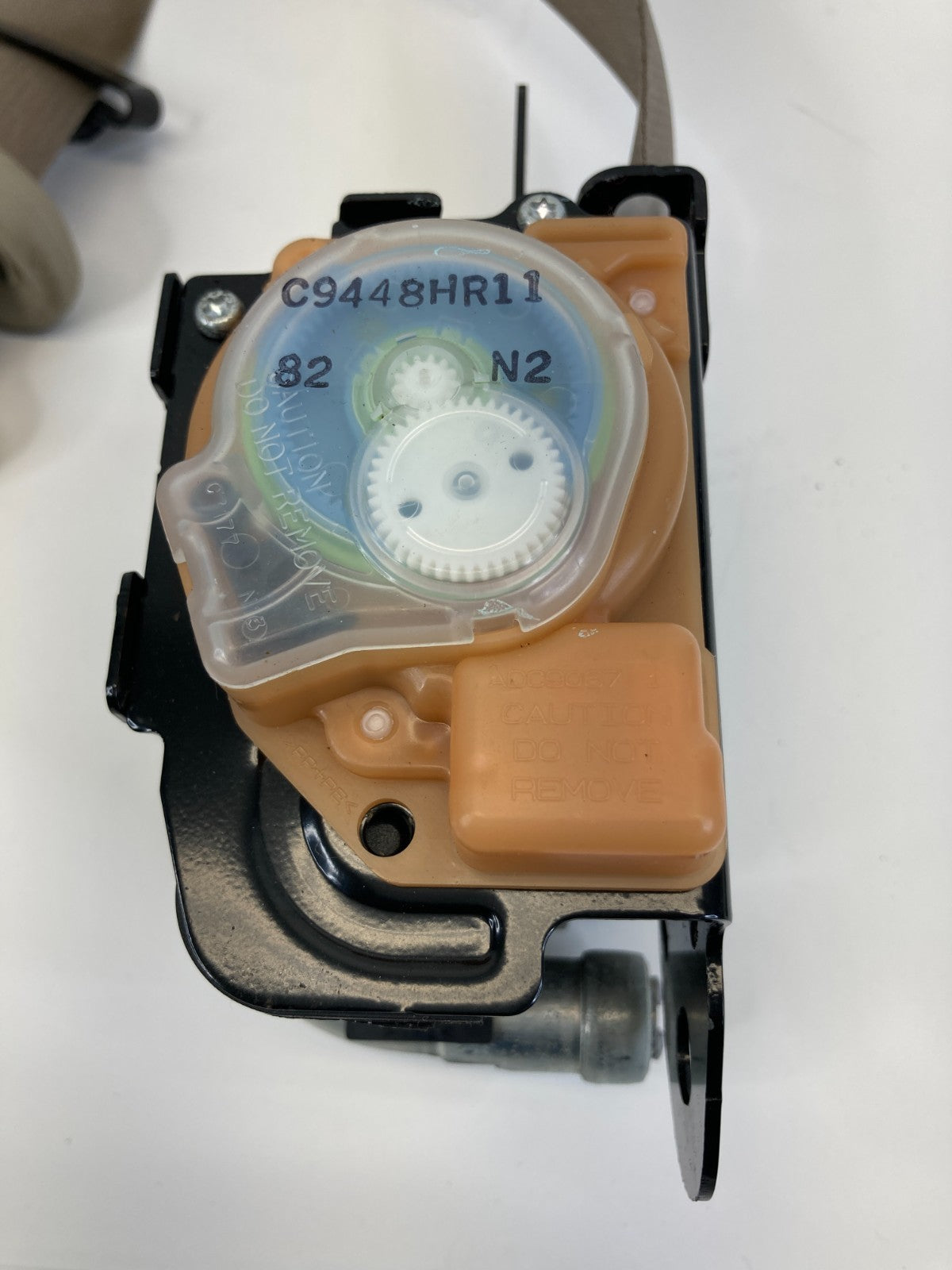 2009-2012 Nissan Murano Front Right Side Seat Belt Retractor Assy TK-AH2-G2255