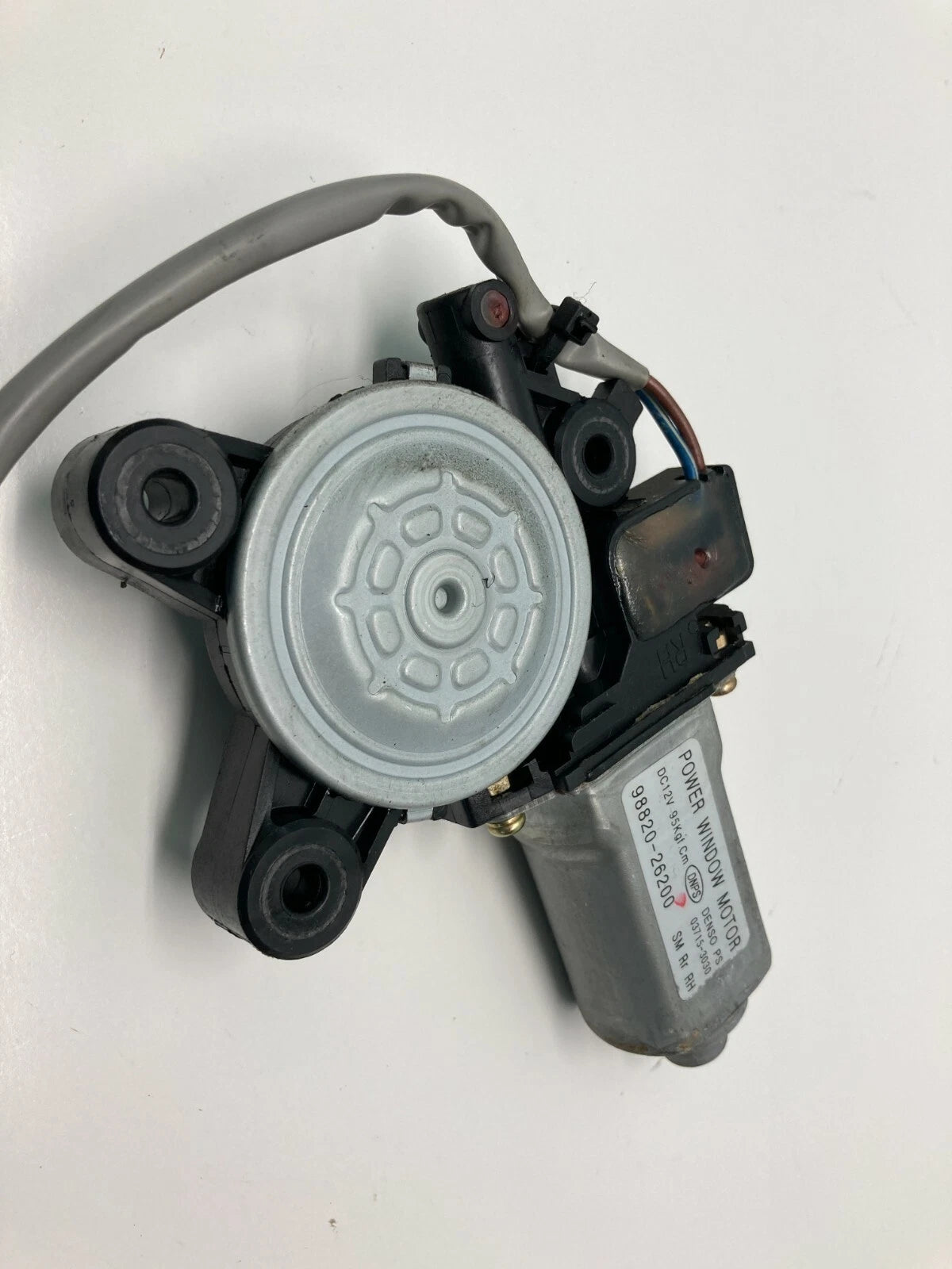 01 02 03 04 05 06 HYUNDAI SANTA FE REAR RIGTH DOOR WINDOW MOTOR 98820-26200 OEM