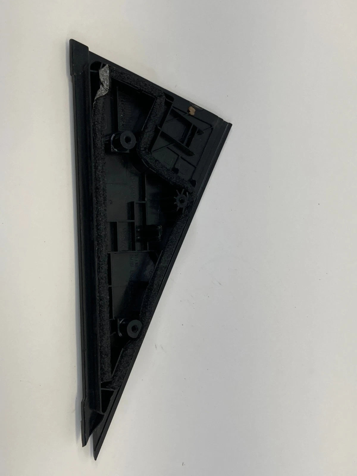 14-19 KIA SOUL REAR RIGHT PASSENGER DOOR OUTSIDE DELTA MOLDING 83840-B2000 OEM