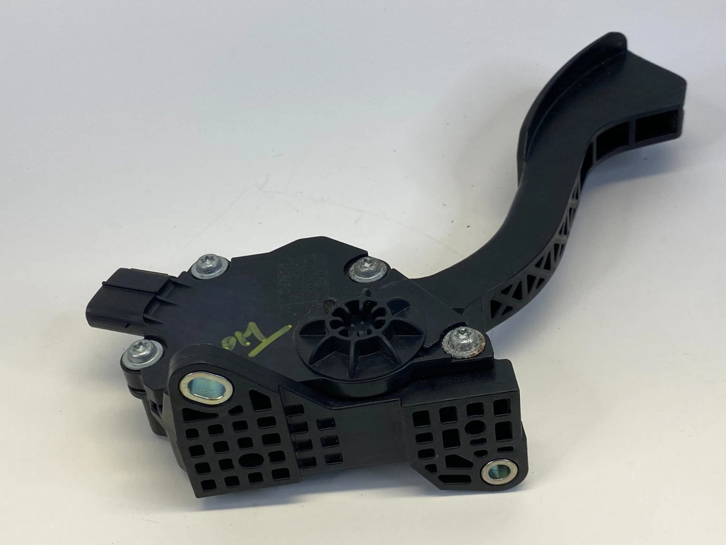 2006 07 08 09 10 11 2012 TOYOTA RAV4 GAS PEDAL ACCELERATOR 78110-42010 OEM
