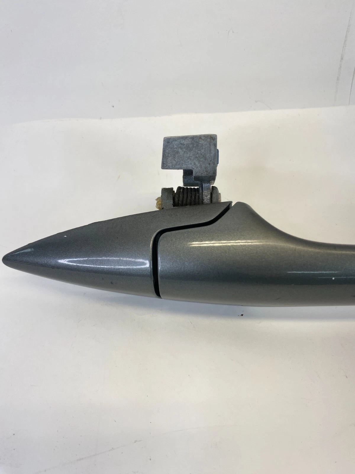 05-10 HONDA ODYSSEY FRONT RIGHT PASSENGER SIDE EXTERIOR OUTER DOOR HANDLE OEM