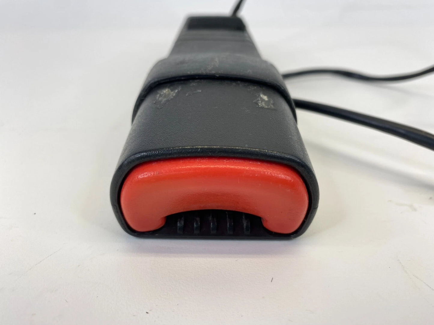 12-15 CHEVY CAPTIVA SPORT RIGHT FRONT PASSENGER SIDE SEAT BELT BUCKLE 23106201