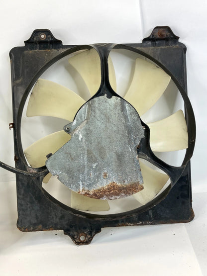 01 02 03 04 05 TOYOTA RAV4 2.0L L4 RADIATOR COOLING FAN MOTOR W/ SHROUD OEM
