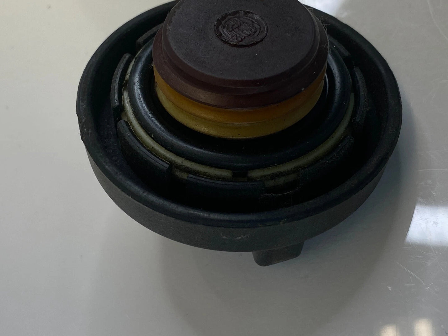 2006-2011 KIA RIO 1.6L L4 DOHC 16V ENGINE OIL FILLER FLUID CAP OEM