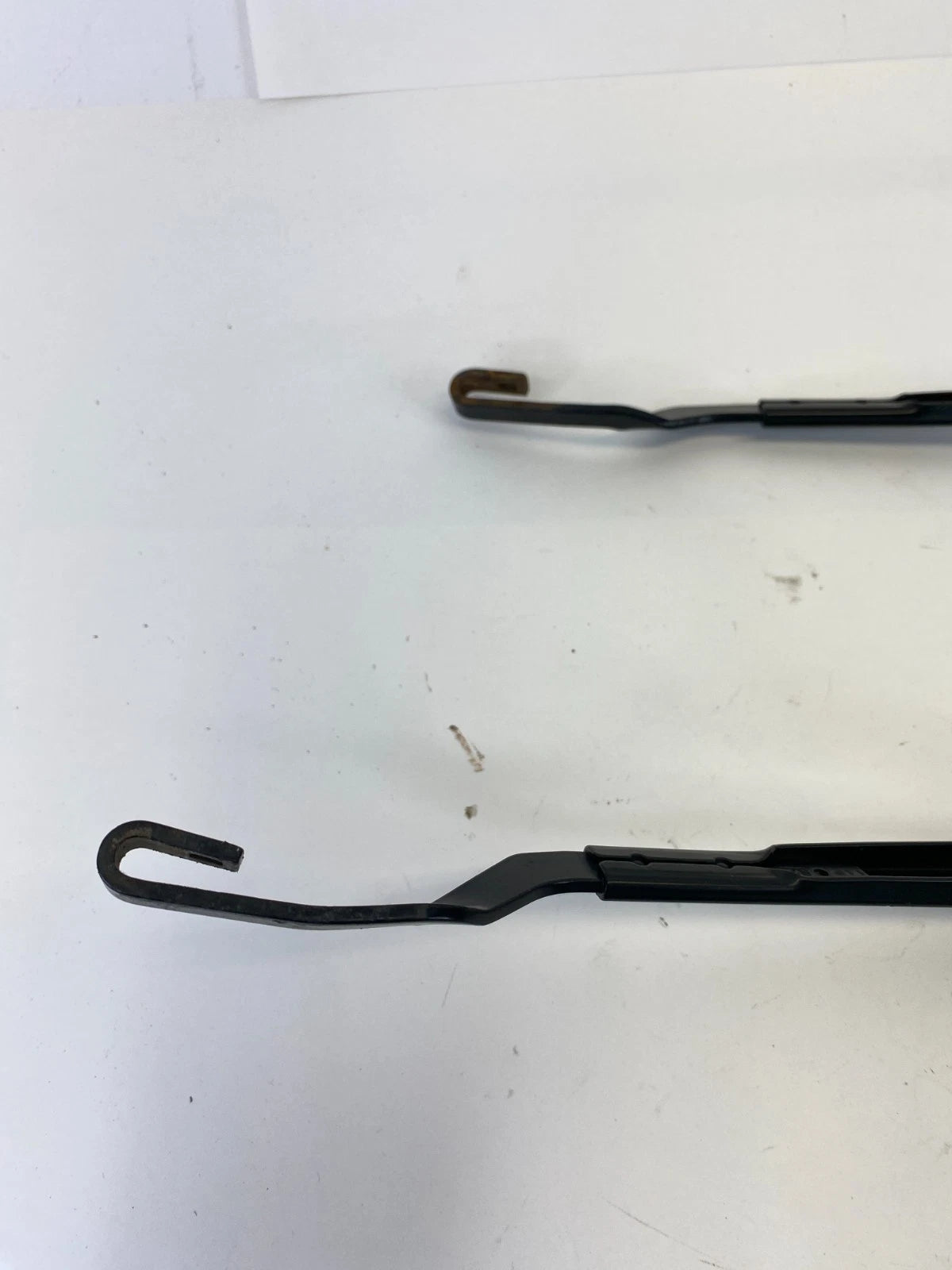 2013 14 15 2016 DODGE DART FRONT WINDSHIELD WIPER ARM PAIR SET OEM