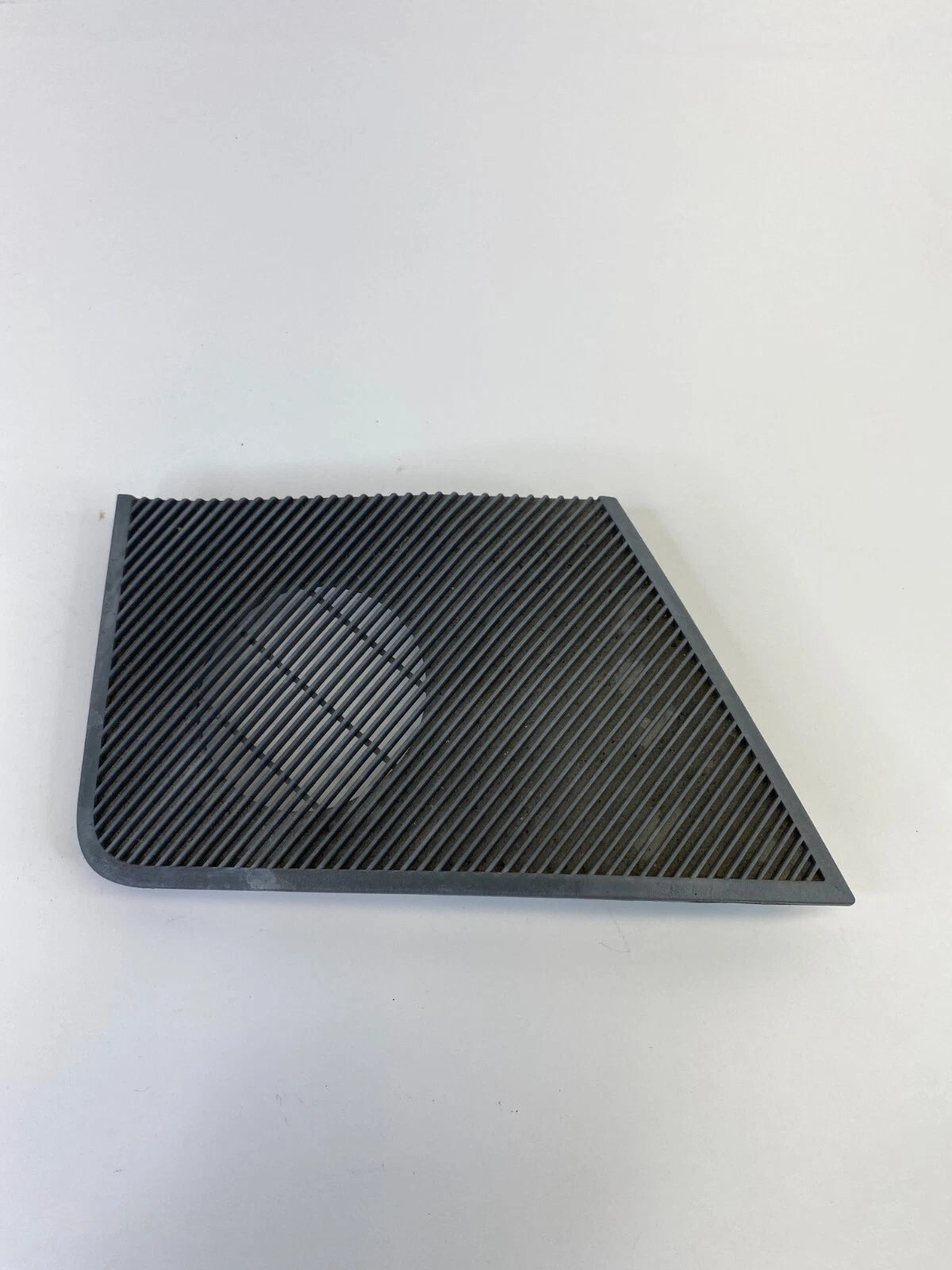 08-10 DODGE AVENGER DASH LEFT SIDE SPEAKER GRILLE TRIM COVER BEZEL 100058153825