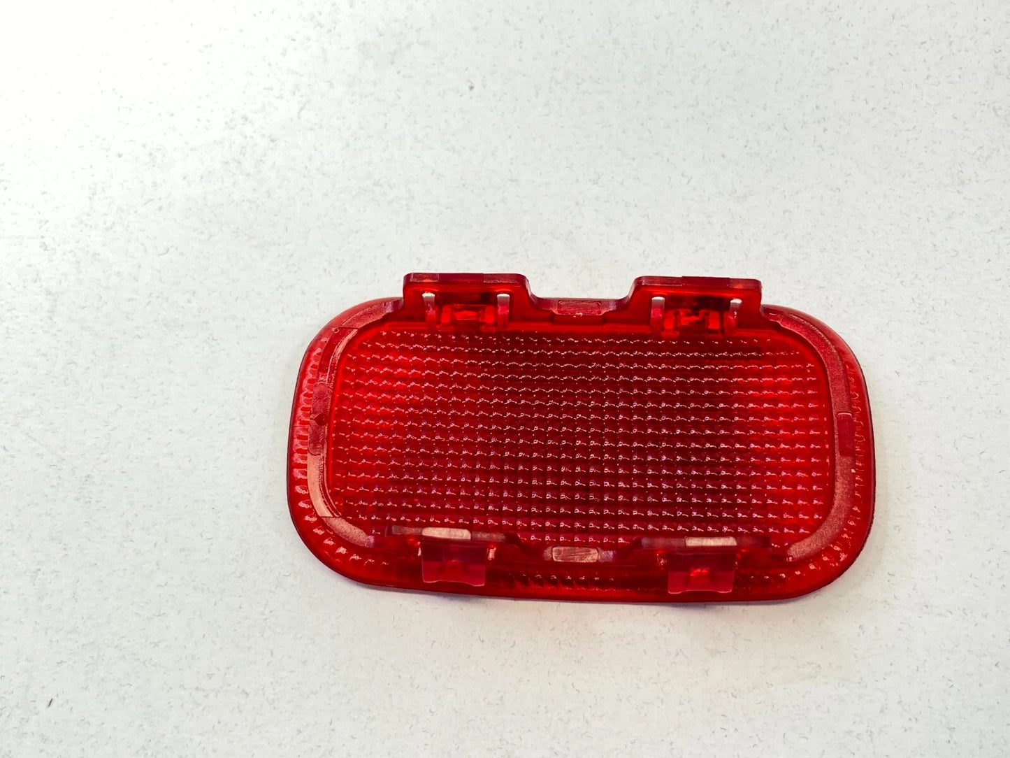2003-2006 MERCEDES-BENZ E500 03-09 E320 REAR LEFT DOOR LIGHT LENS COVER TRIM OEM