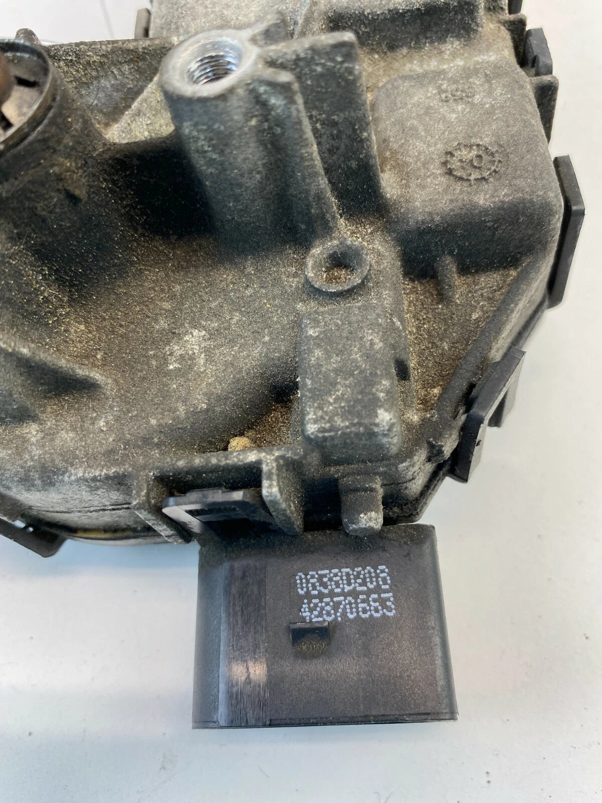 2005-2007 SATURN RELAY FRONT WINDSHIELD WIPER MOTOR ASSEMBLY OEM 0390241778