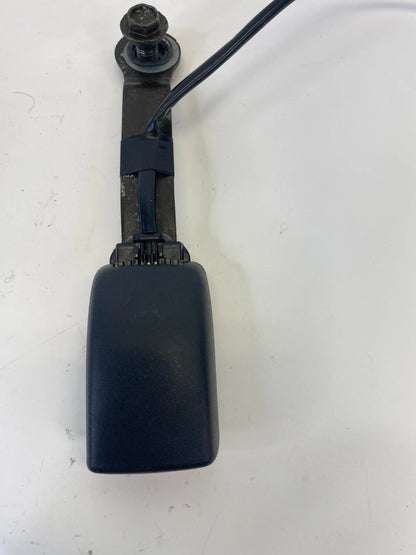 2004-2007 INFINITI G35 SEDAN FRONT RIGHT PASSENGER SEAT BELT BUCKLE E034501 OEM
