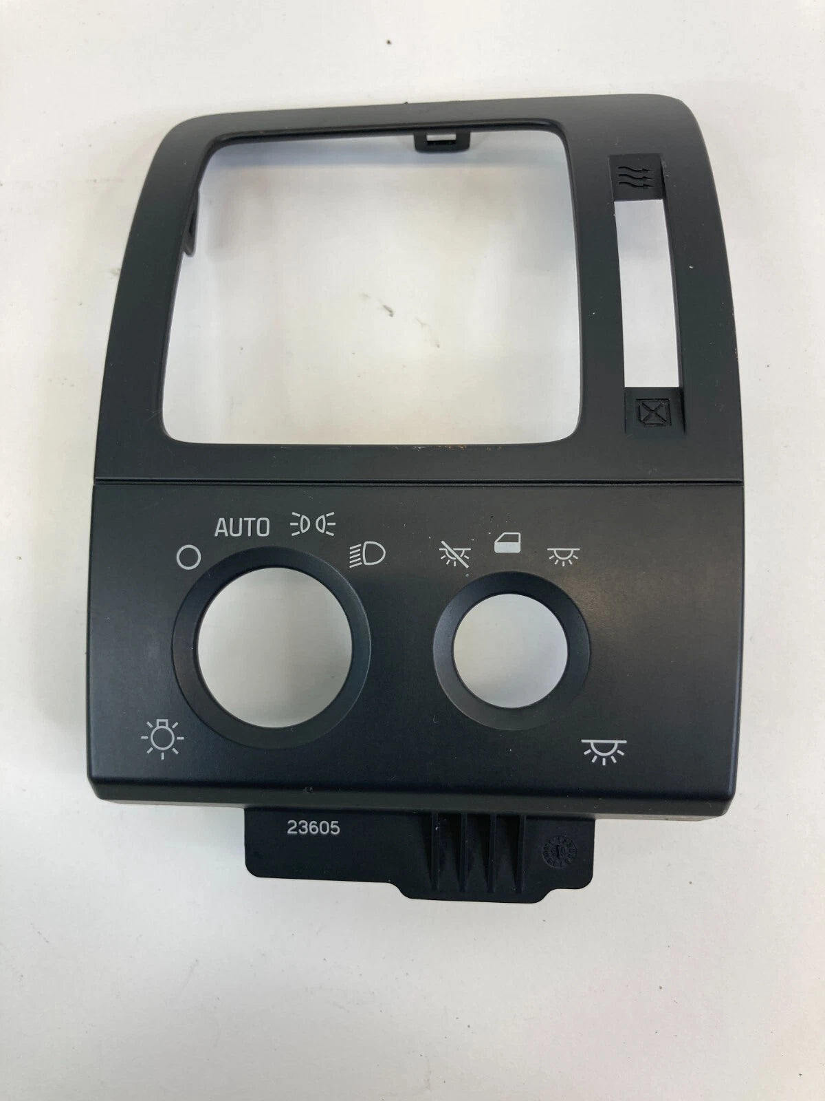 2005-2007 BUICK TERRAZA DASH LEFT SIDE HEADLIGHT SWITCH BEZEL TRIM 15119212 OEM