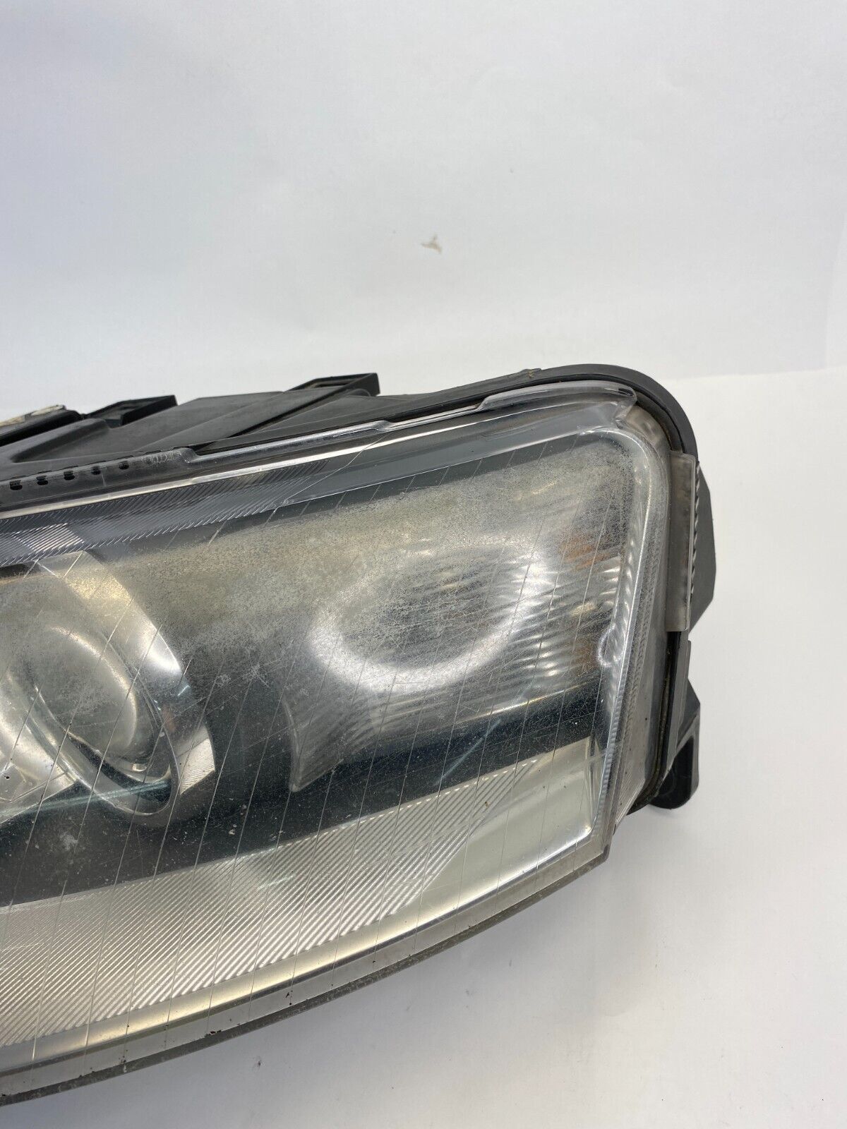 2005-2008 Audi A6 Quattro Front Left Driver Side Headlight Headlamp Xenon Assy