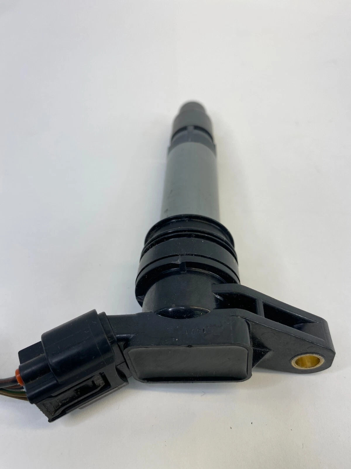 2008-2015 VOLVO XC70 3.2L L6 A/T ENGINE IGNITION COIL IGNITER ASSEMBLY OEM