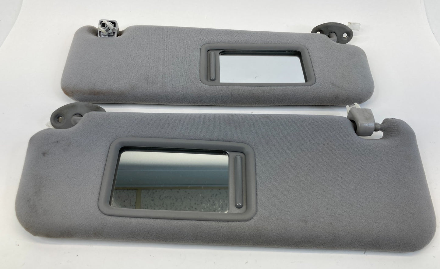 2004-2009 Toyota Prius Left & Right Sunvisor Sun Visor Shade Set Pair