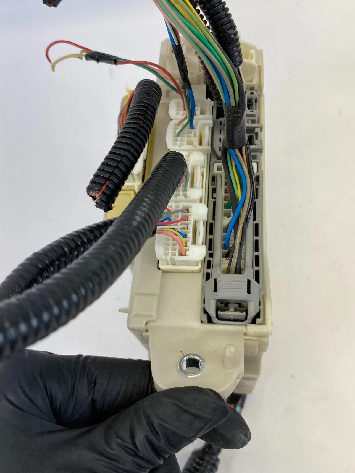 2010-2013 LEXUS IS250 IS350 2.5L RIGHT FUSE BOX RELAY JUNCTION 82730-53B70 OEM
