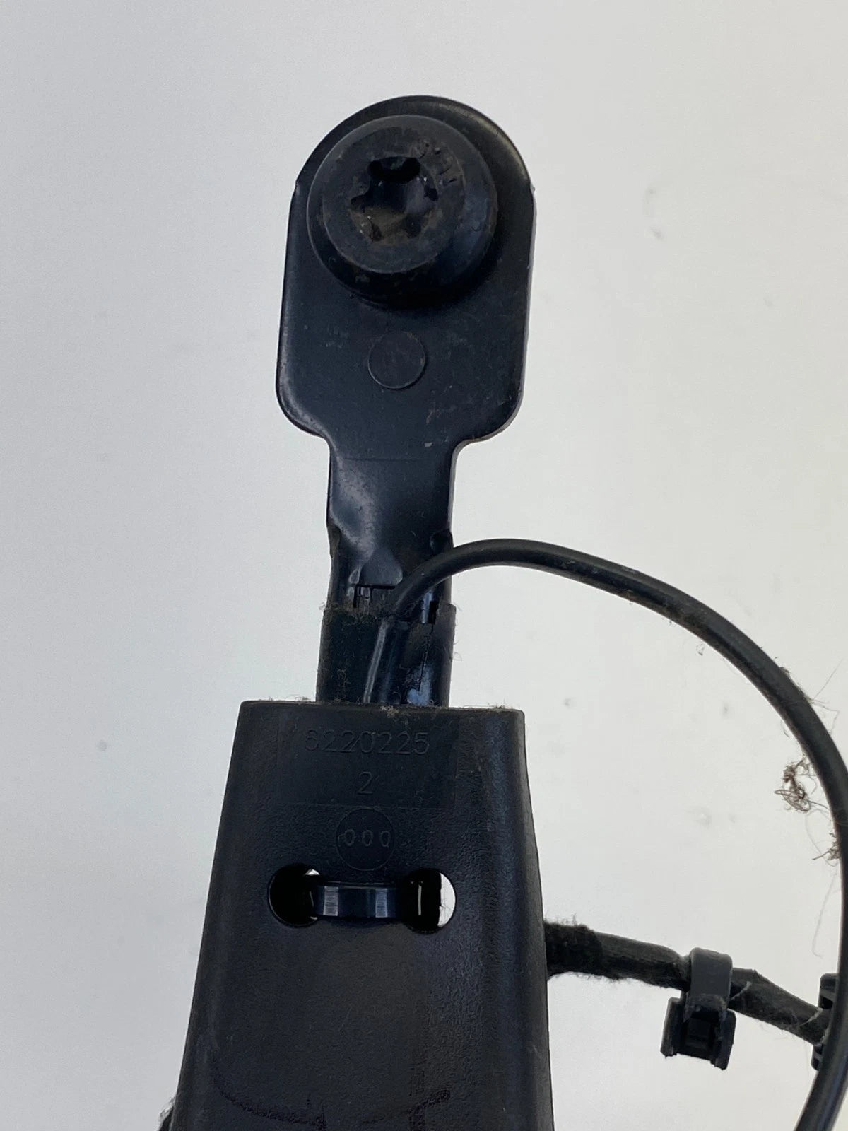 11-16 CHEVROLET CRUZE 16 CRUZE LIMITED FRONT RIGHT PASSENGER SEAT BELT BUCKLE