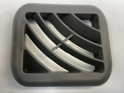 2002 2003 GMC ENVOY SUV 4DR CENTER CONSOLE REAR LEFT AIR VENT DEFROSTER GRILLE